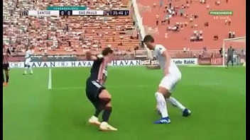 Gigante Dando Corte Em Sao Paulino