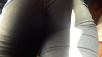 Casando Culos En La Calle