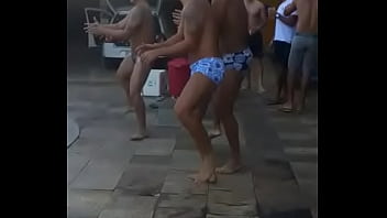 Homem Gostoso é Assim...tem Que Ter Gingado