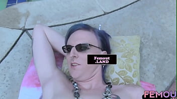 Alt Femboi Spreads Her Tight Asshole