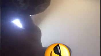 She Eating This Dick