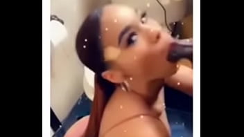 Instagram Thot @thetinkdoll Showing Off Her Skills