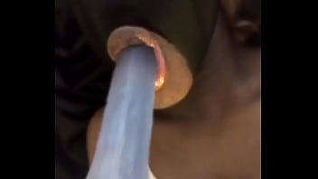 African Deepthroat Dildo With Ease