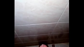 Alguna Putita Que Quiera Mi Leche