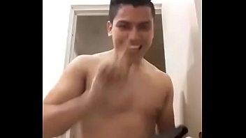 Dándose A Desear