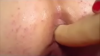 Geile Dwt Elly Besorgt Es Sich Gerne