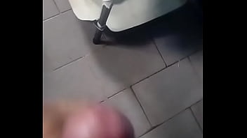 Gozando Para Uma Amiga Safada Que Ama Me Ver Gozando