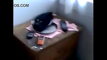 Karen Cajera De Almacen Tia En Ecuador