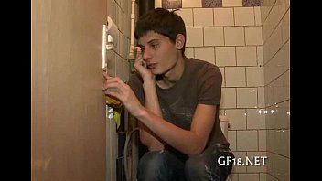 Cute Hottie Spreads Legs