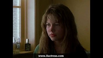 Chloe Sevigny And Michelle Williams Lesbian