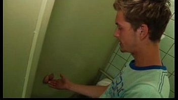 Avseq01.dat - gay - Video 6372324