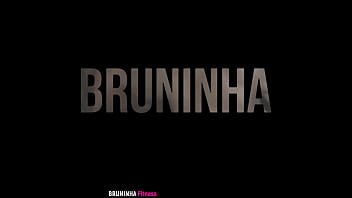 Brasileira Gostosa Chupando E Gemendo Na Rola De Negão Dotado - 100% Amador