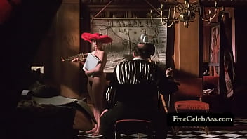 Guusje Van Tilborgh Nude In A Zed And Two Noughts