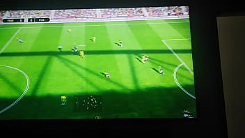 V. De Jhon A Luchito