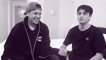 Fred Metendo Pau No Rabo Do Tio Orochi Em Um Muquifo Hd