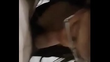 Mamada De Chica Con Lentes