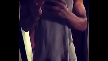 Me Chama De Bloquinho, Vem Pular Em Mim