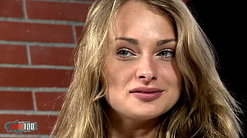 Pornstar Little Blonde Ivana Sugar Strip
