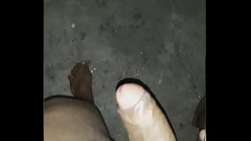 Aliviada No Meio Da Noite