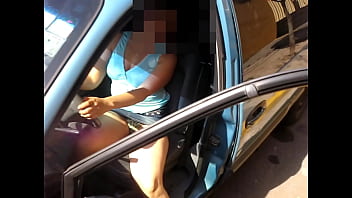 Lor-camioneta, Falda-corta-en-camioneta, Calzon-en-la-camioneta, Exhibida-en-camioneta, Falda-cortit - Unknown - 2025 - Intense - Scene - Video 3493238