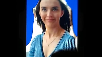 Random Hot Brunette Cum Tribute 09