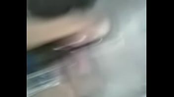 Por Baixo Da Saia Dela