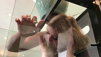 Mom Gets Stuck Chance To Fuck Her Hard