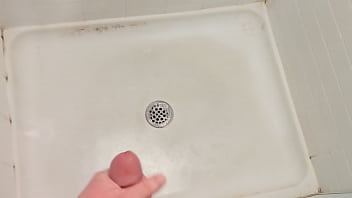 Shooting A Quick Load - cumshot, masturbation, gay, bear, edging, jerking-off - Video 3478515