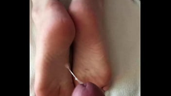 Cumshot, Cum, Milf, Amateur, Wife, Feet, Toes, Soles, Foot-fetish - Cumshot - 2025 - Intense - Scene - Video 3550622