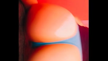 Con Ganas De Dar Ricos Sentones Sobre Una Buena Polla