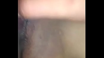 B. Viene A Mi Cuarto