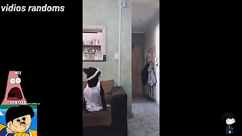 Chico Bailando Con Vestido De Maid