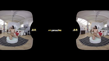 Vr - Piss Drinking Pussy Gape