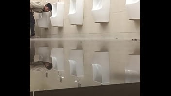 Em thợ x_y chim to vãi hàng