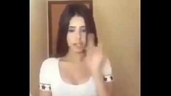 Novinha Revoltada Com A Cube Quebra O Silencio