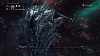 Mulher Contra Cavalo - Bloodborne
