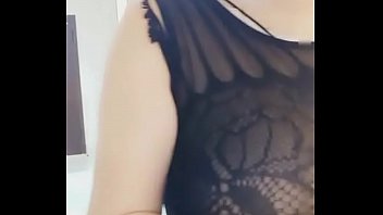 英语家教兼职卖淫女遥遥一边和胖嫖客啪啪一边手机自拍招嫖视频