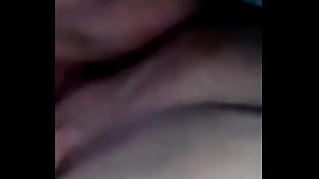 Gime Demasiado Rico Para Su Novio