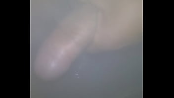 Baño Caliente - masturbation, dick, shower, gay - Video 3422148