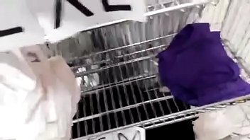 Ti Mostro Alcune Mutandine Che Vorrei Comprare In Negozio