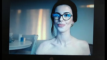 Hermosa Y Muy Sensual Chica Trigueña En Webcam