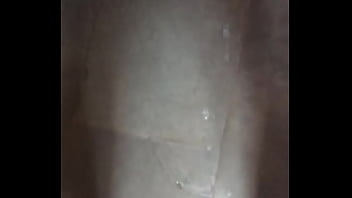 Gozando Gostoso Na Punheta - punheta, leitinho, gozando, soloboy - Video 3463429
