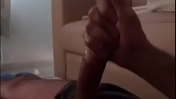 Tocando Uma Punheta - soloboy, punheta-gostosa, gozando-na-punheta - Video 3459856