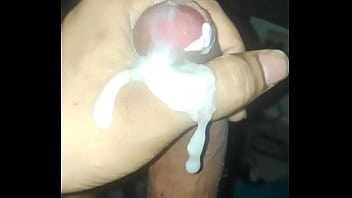 Masturbation In The Night - cumshot, masturbation, massage, cook, soloboy, eyaculando - Video 3453950