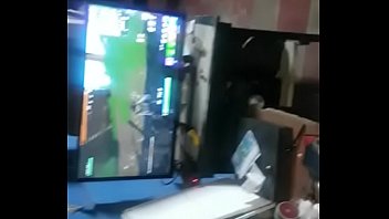 Me Follan Mientras Juego Fortnite
