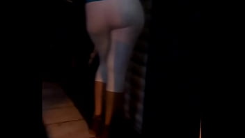 Rico Culo En Farmacia