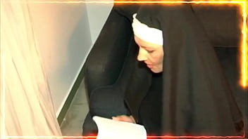 Grabamos A La Madre Superiora, Los Sucios Secretos De Una Fanatica Que No Puede Controlar Sus Mas Bajos Instintos , Con Perla Lopez