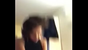 Alguém Sabe O Nome Dela? - gostosa, cavalgando, sentando - Video 3448727