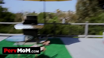 Fucking My Friend' Stepmom