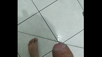 Deixando O Pau Duro - duro, pau, soloboy - Video 3408790